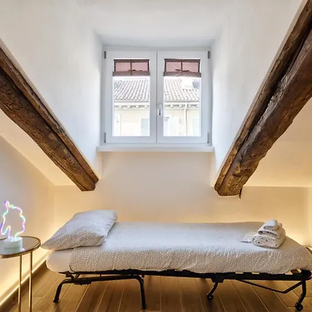 Big Bang 2 Apartment Turin