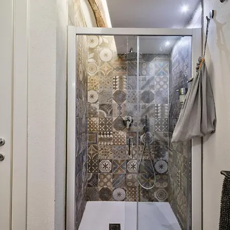 Apartment Big Bang 2 Turin