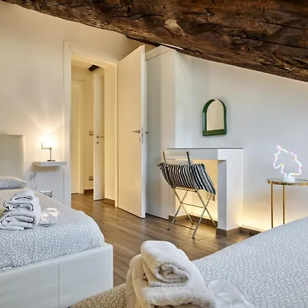 Apartment Big Bang 2 Turin