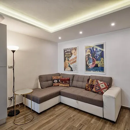 Apartment Big Bang 2 Turin